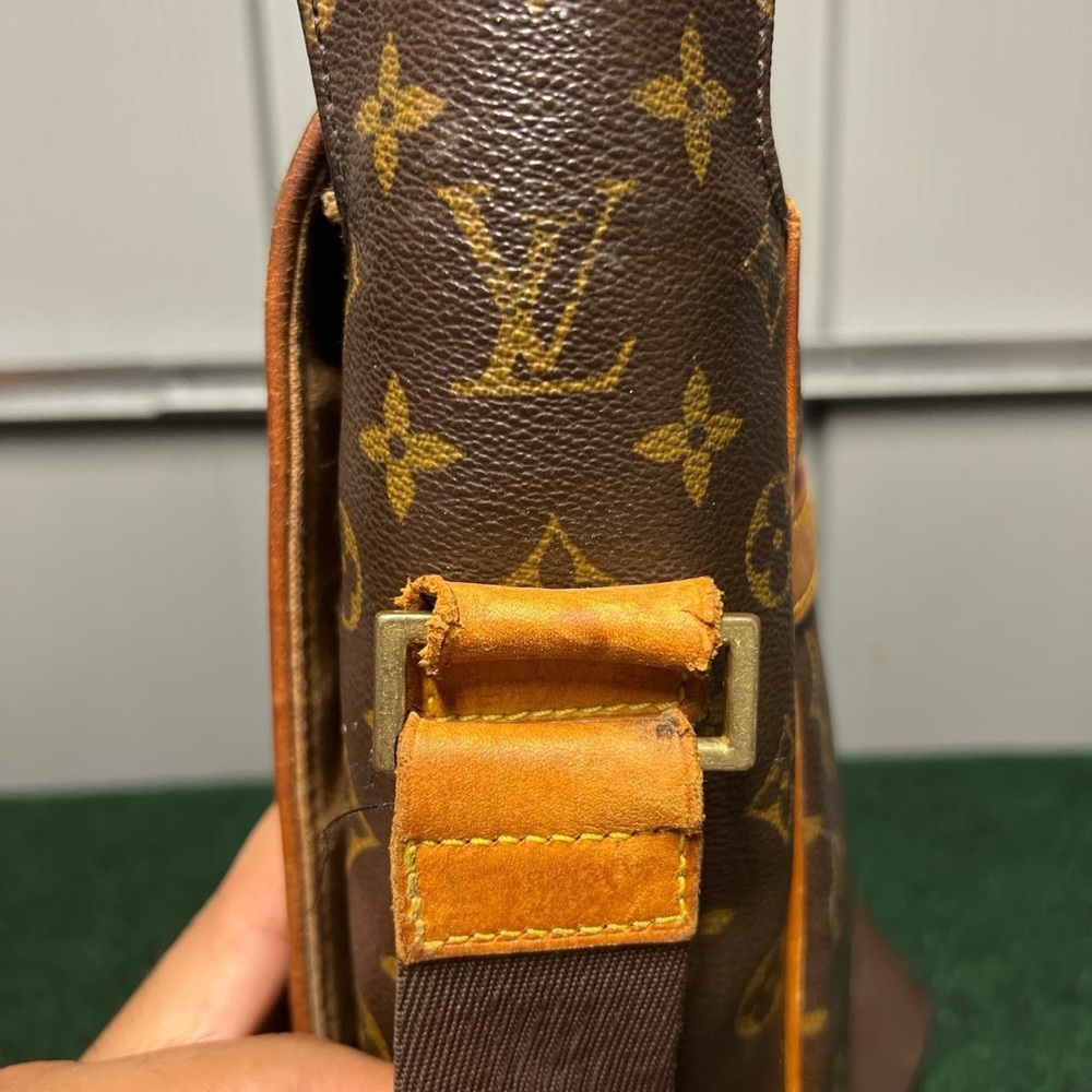 Vintage Louis Vuitton Monogram Abbesses Brown Messenger Bag - Picture 4 of 9